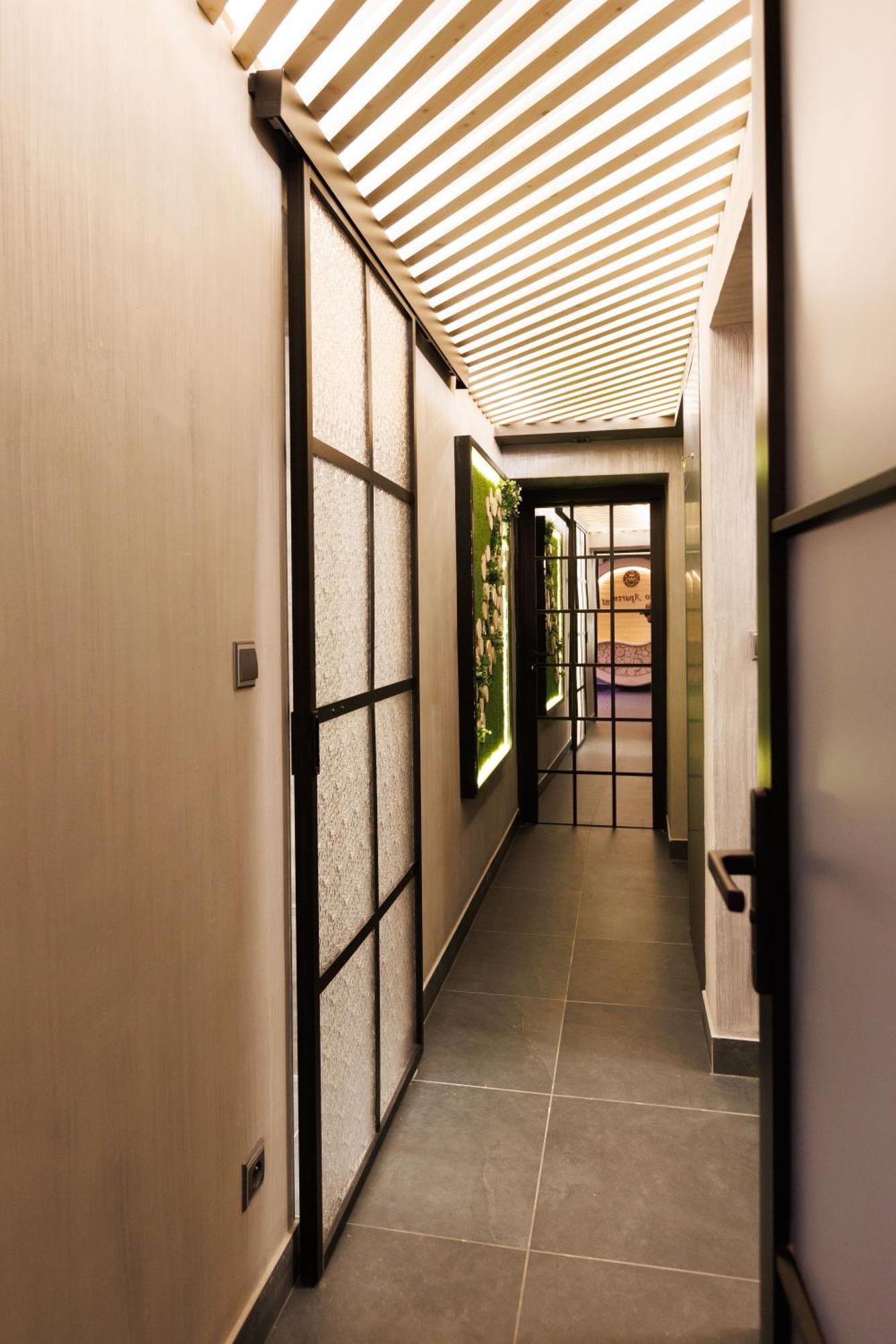 Leo Apartment Suite & Private Spa Zone - Old City Pressburg Exterior foto